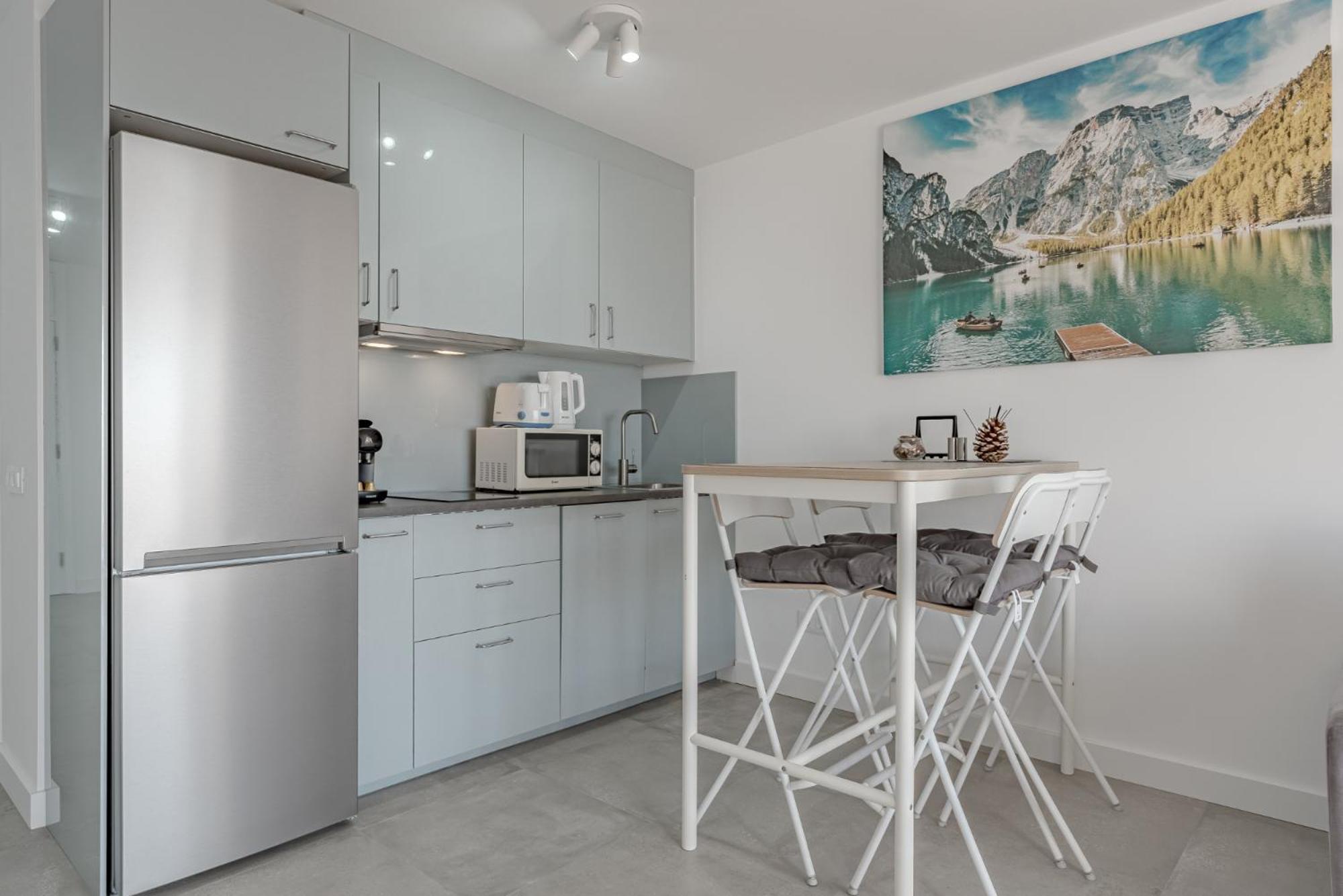 אדחה Ocean View Apartments In Park Royal I מראה חיצוני תמונה