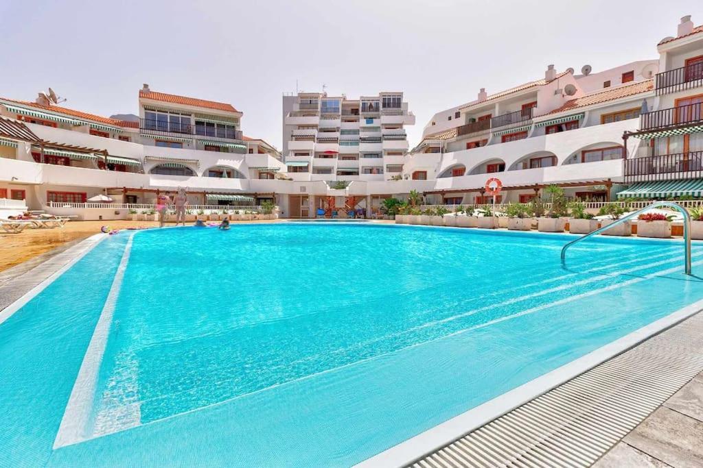 אדחה Ocean View Apartments In Park Royal I מראה חיצוני תמונה