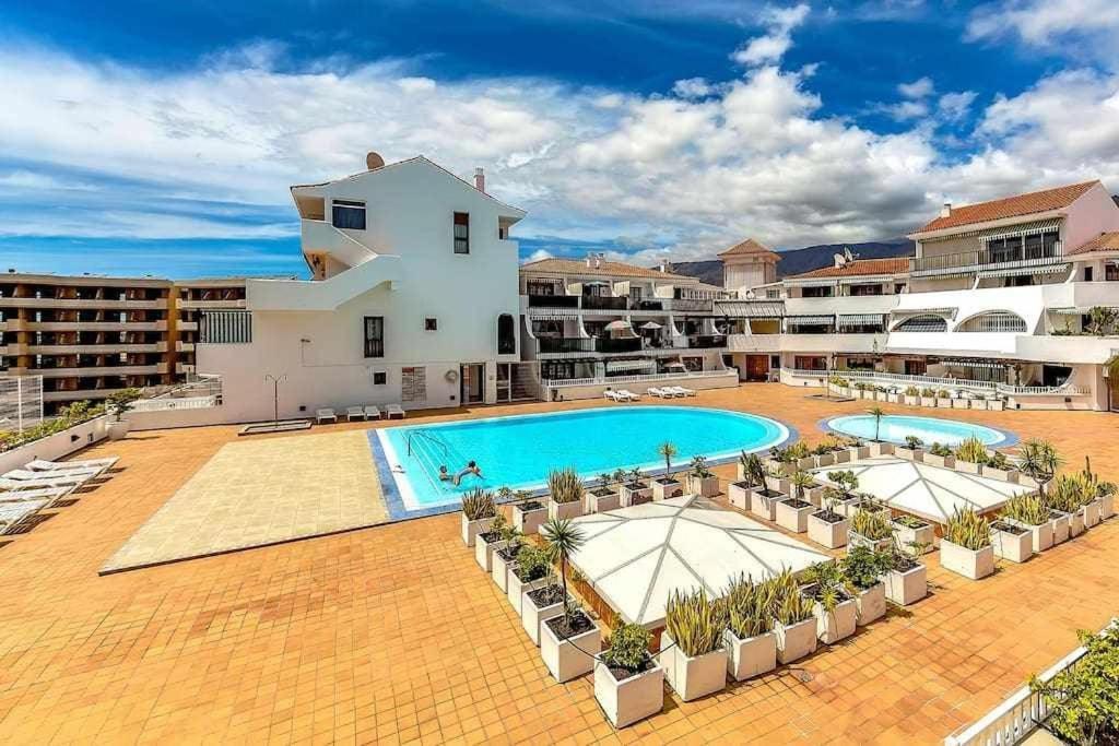 אדחה Ocean View Apartments In Park Royal I מראה חיצוני תמונה