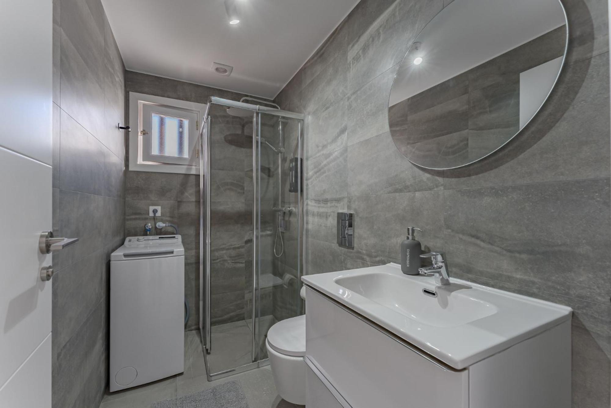 אדחה Ocean View Apartments In Park Royal I מראה חיצוני תמונה