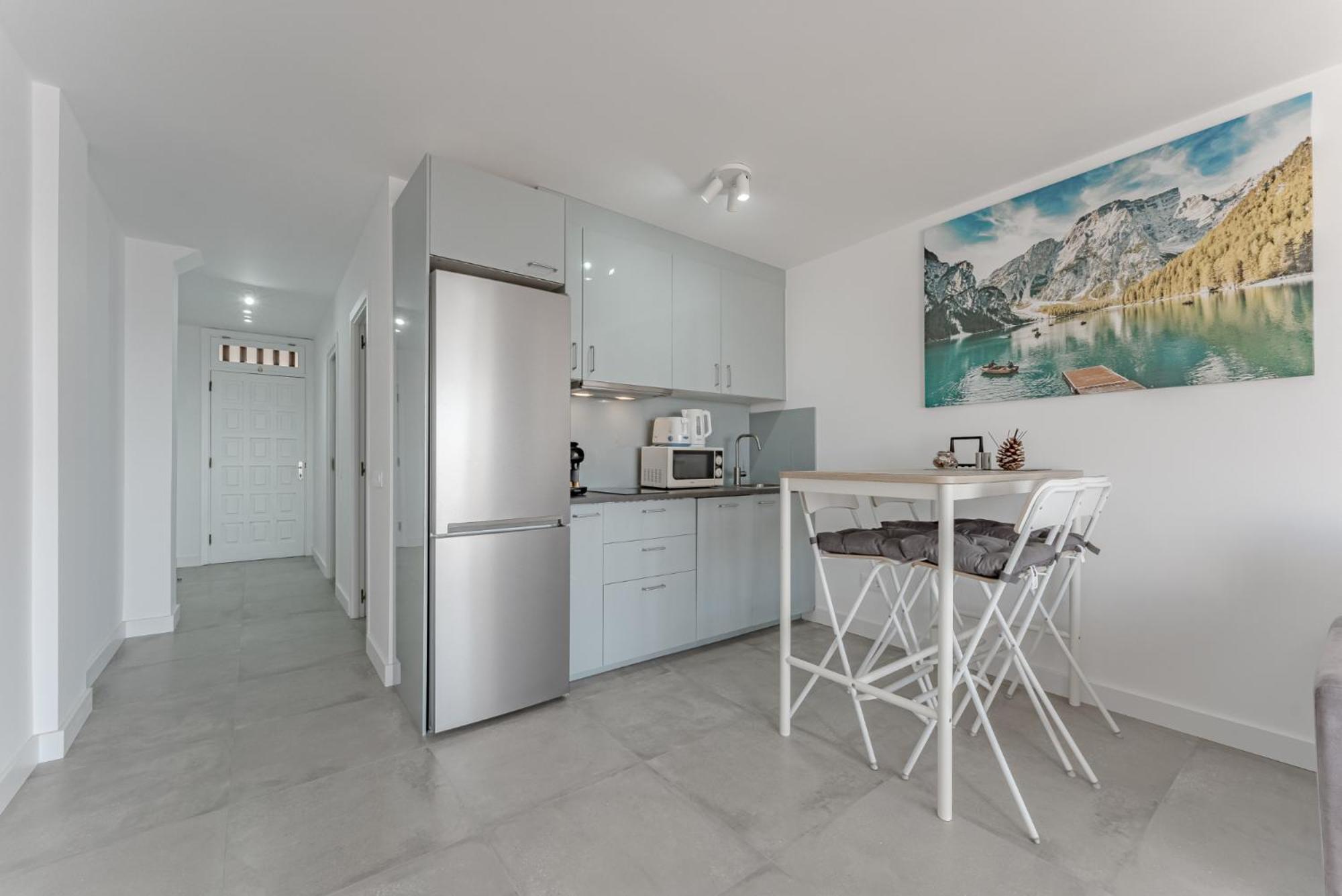 אדחה Ocean View Apartments In Park Royal I מראה חיצוני תמונה